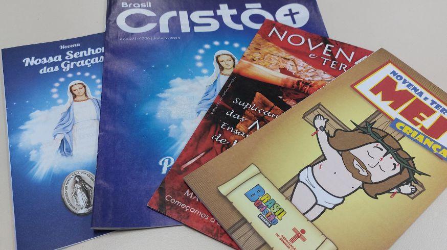Fotografia da Revista Brasil Cristão, Novena MEJ, Novena de Nossa Senhora das Graças, Novena e Terço MEJ Infantil.